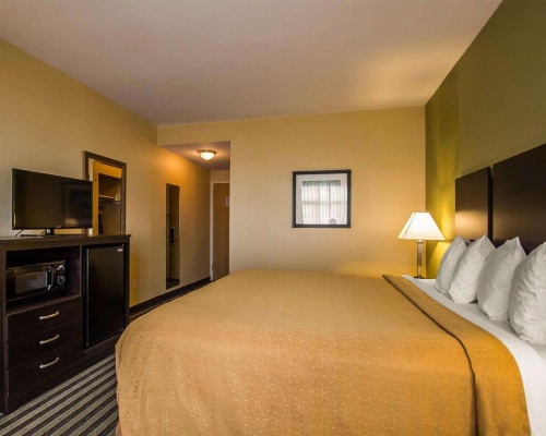Quality Inn East Haven - New Haven image 18