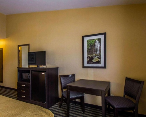 Quality Inn East Haven - New Haven image 30