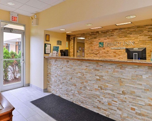 Quality Inn East Haven - New Haven image 36
